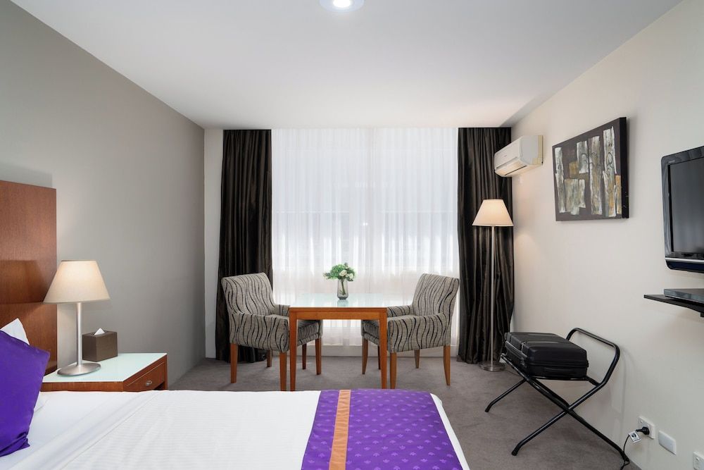 undefined Park Regis Griffin Suites 2