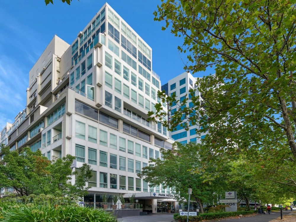 undefined Park Regis Griffin Suites 7