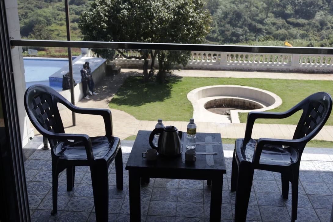 undefined Royal Resort 2