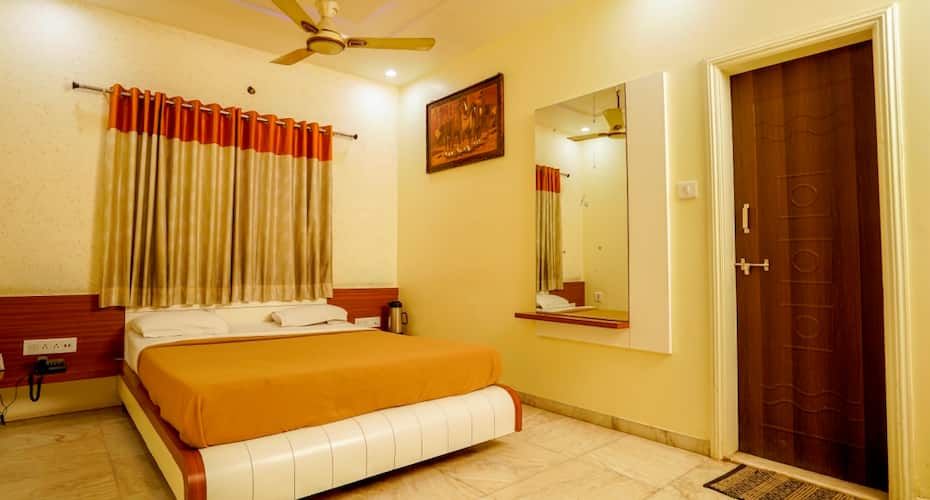 undefined Hotel Bhakti 10