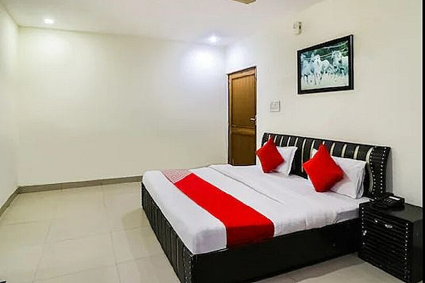 undefined Hotel Dev Palace 6