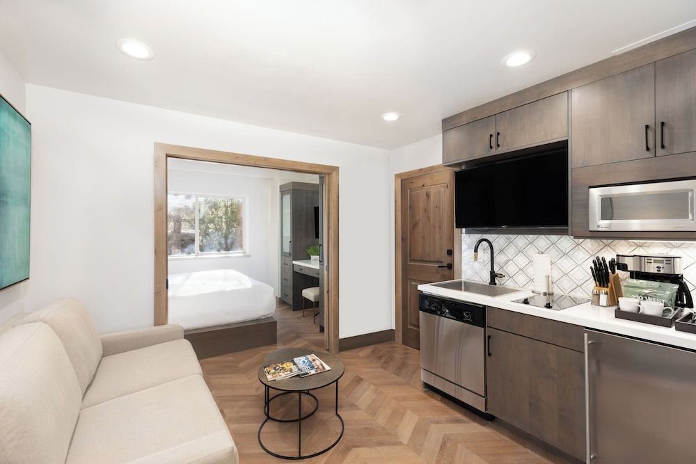 Premier Suite