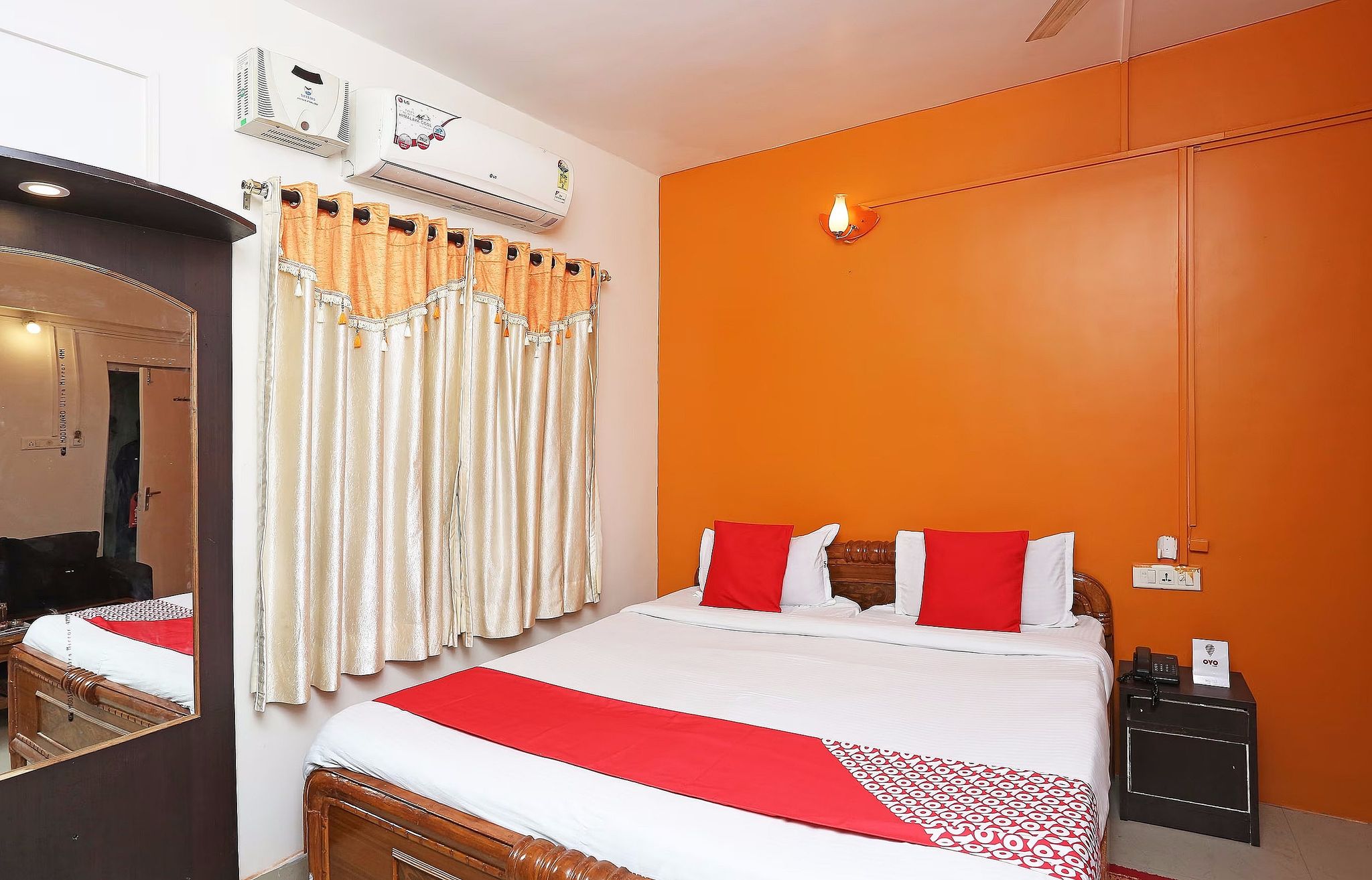 Hotel O New Mega Palace Classic Room 12