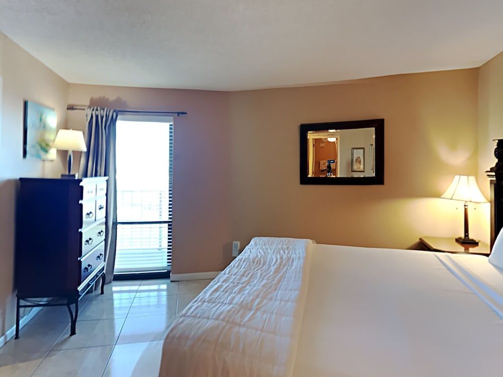 Condo, Multiple Beds, Balcony, Ocean View (T2 1108 - No Pets Allowed)