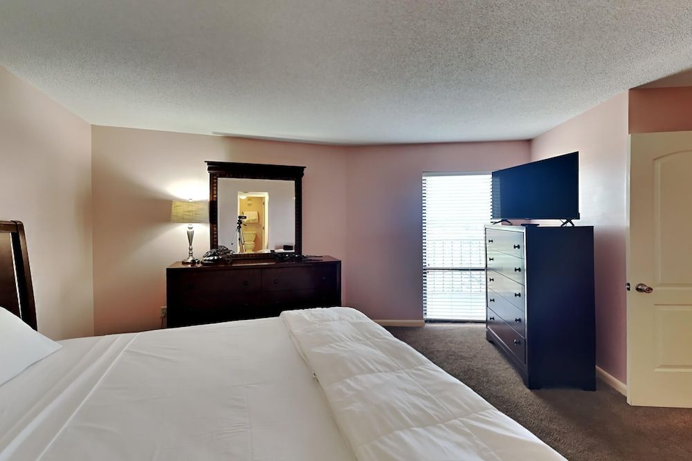 Condo, Multiple Beds, Balcony, Ocean View (T2 905 - No Pets Allowed)