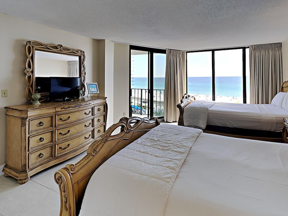Condo, Multiple Beds, Balcony, Ocean View (T1 610 - No Pets Allowed)