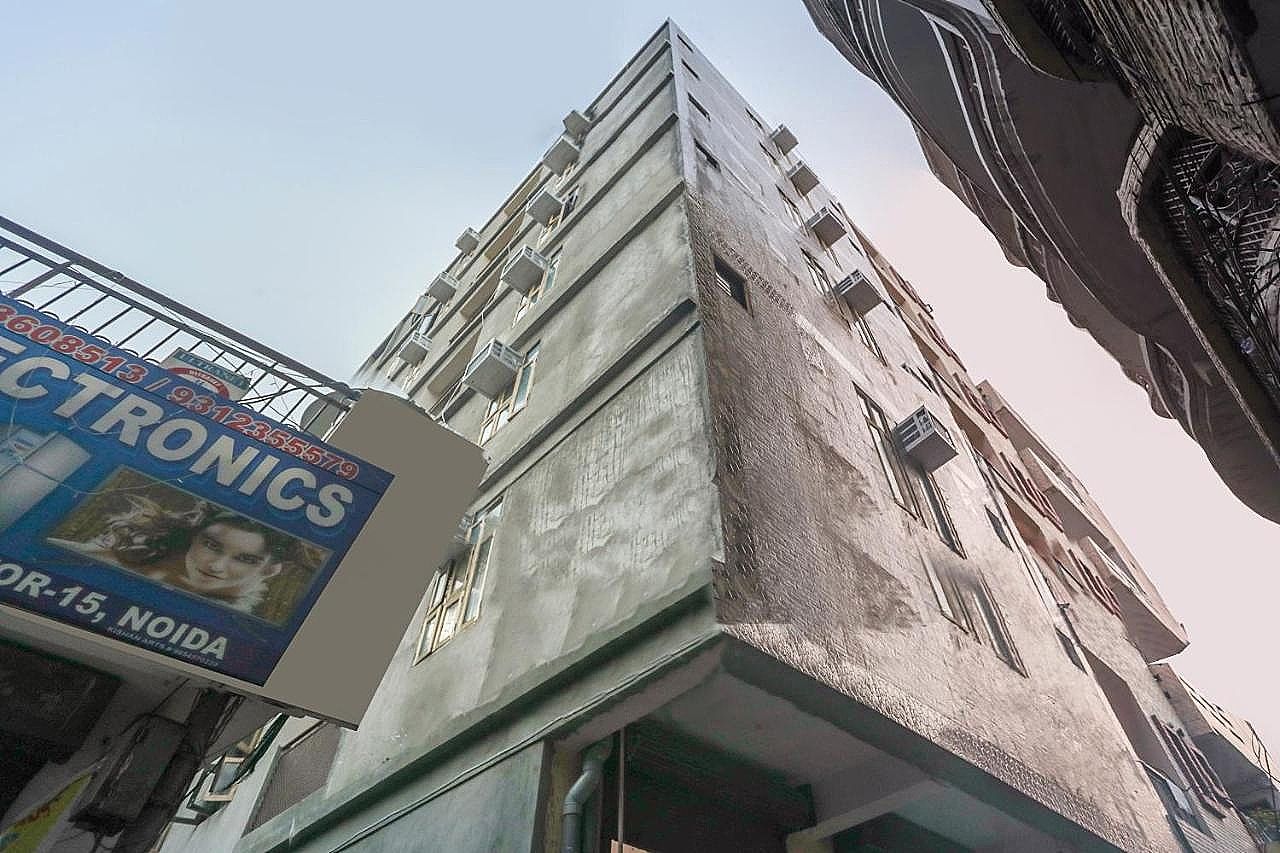 undefined OYO 44094 Grand Inn