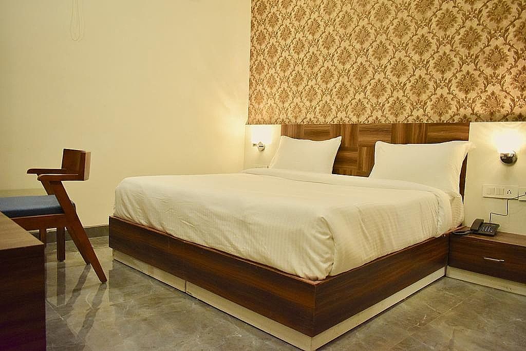 Hotel The Lamp Deluxe Room 5
