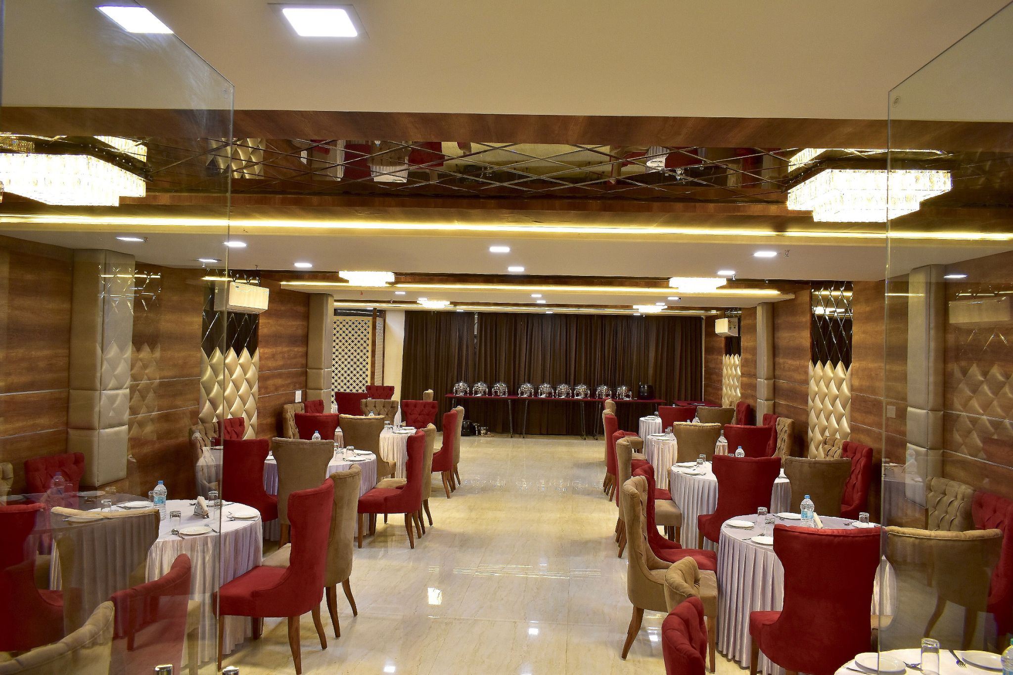 Food & Dining