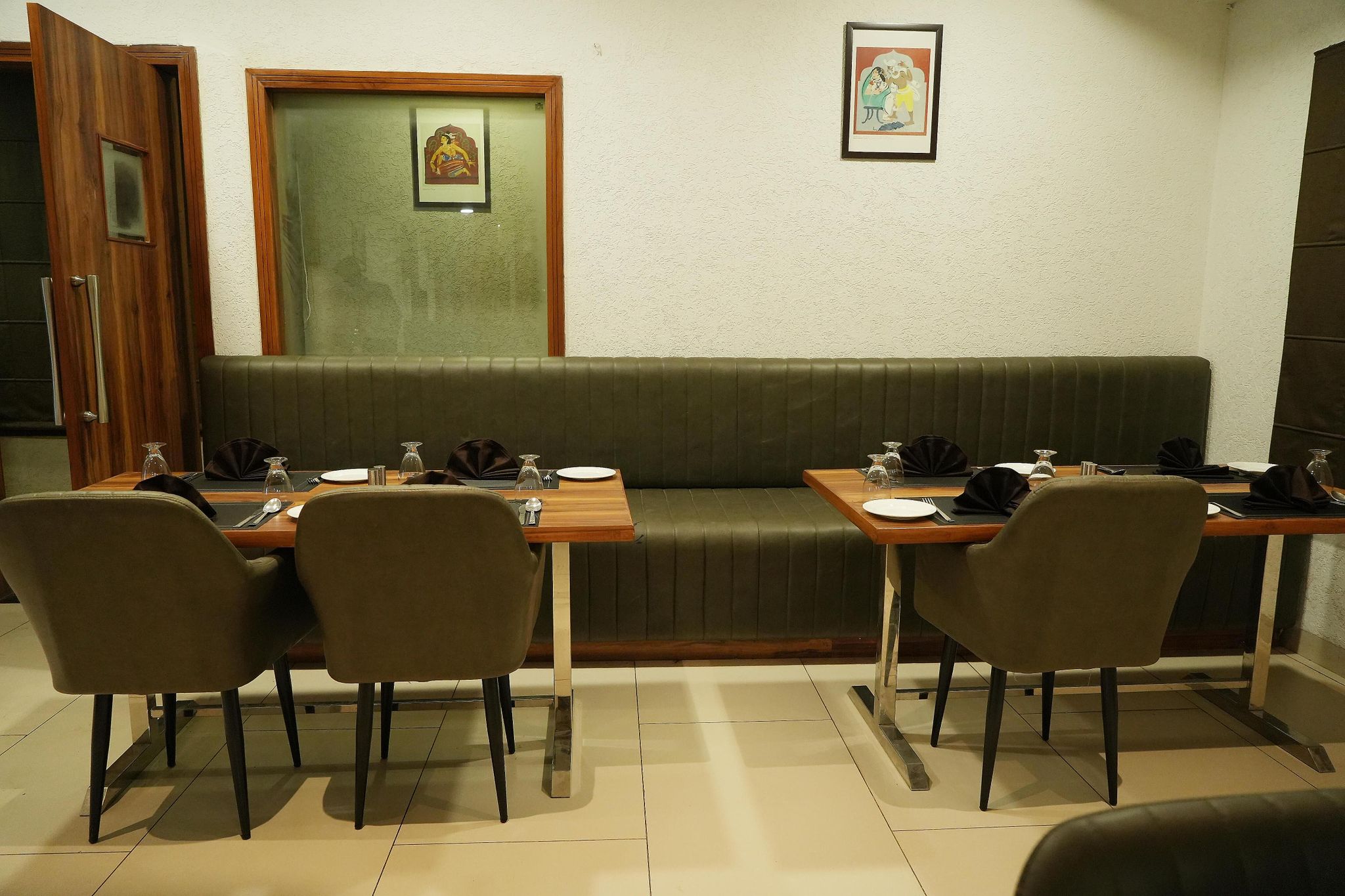 Food & Dining