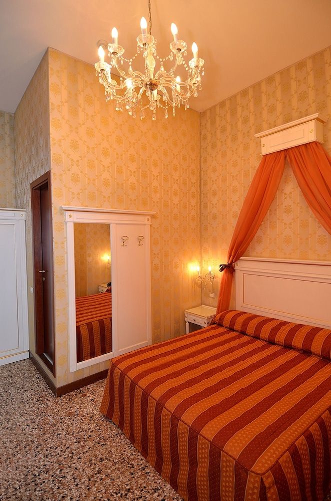 Locanda La Corte Classic Double Room 4