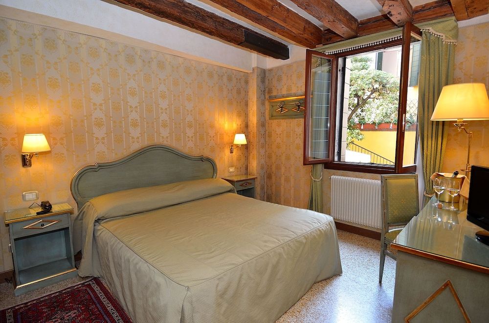 Locanda La Corte Classic Double Room 2