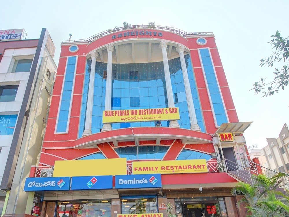 undefined OYO 10596 Hotel Indu 2