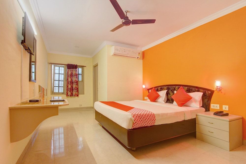 OYO 10596 Hotel Indu Double or Twin Room 10