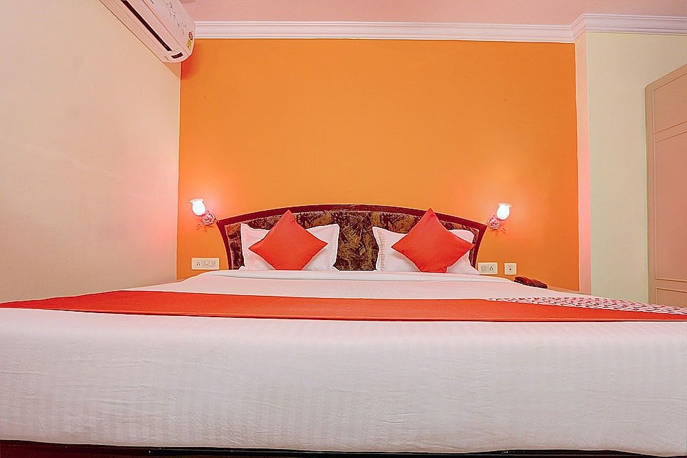 undefined OYO 10596 Hotel Indu 8