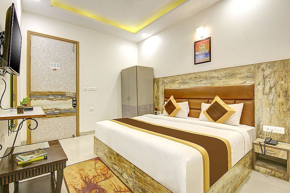 Gracious by Vishesh Hotels & Home Stay Standard Room 14