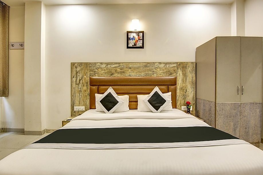 Gracious by Vishesh Hotels & Home Stay Standard Room 19