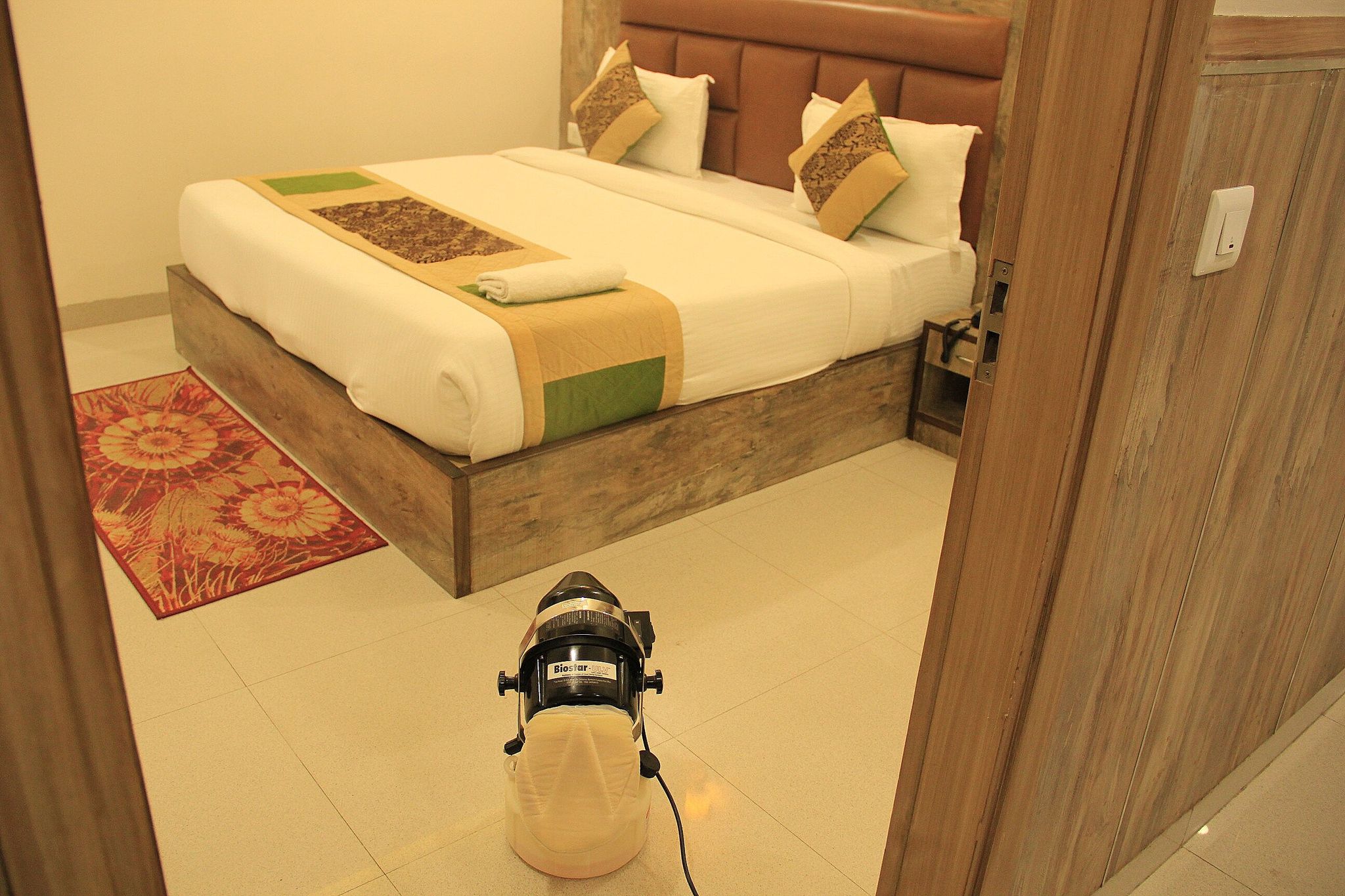 Gracious by Vishesh Hotels & Home Stay Mixed Dormitory Room 23