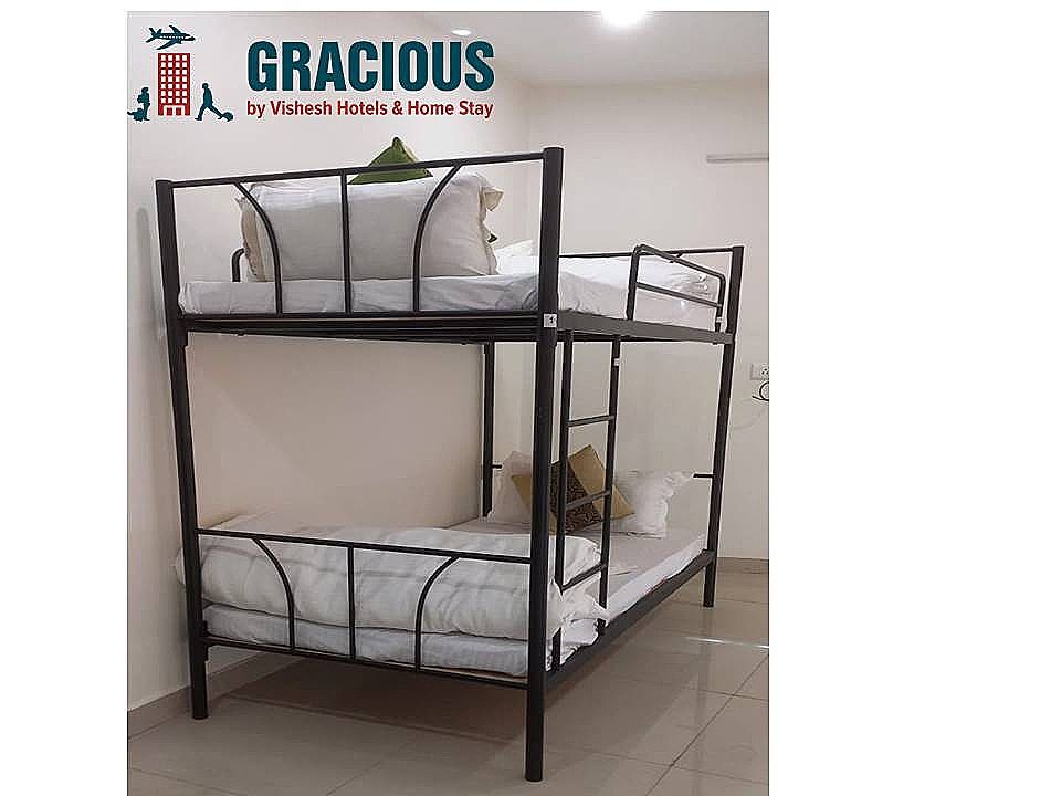 Gracious by Vishesh Hotels & Home Stay Mixed Dormitory Room