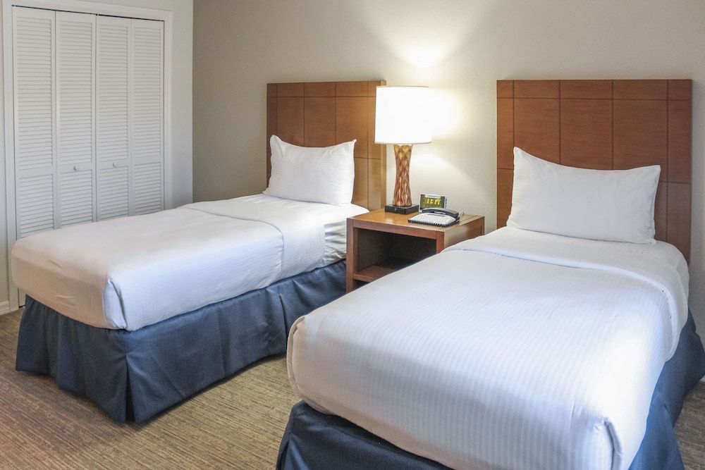 undefined Hilton Vacation Club Polynesian Isles Kissimmee 9