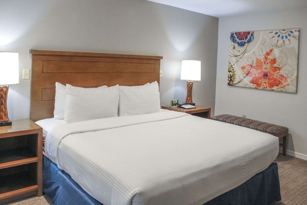 undefined Hilton Vacation Club Polynesian Isles Kissimmee 5