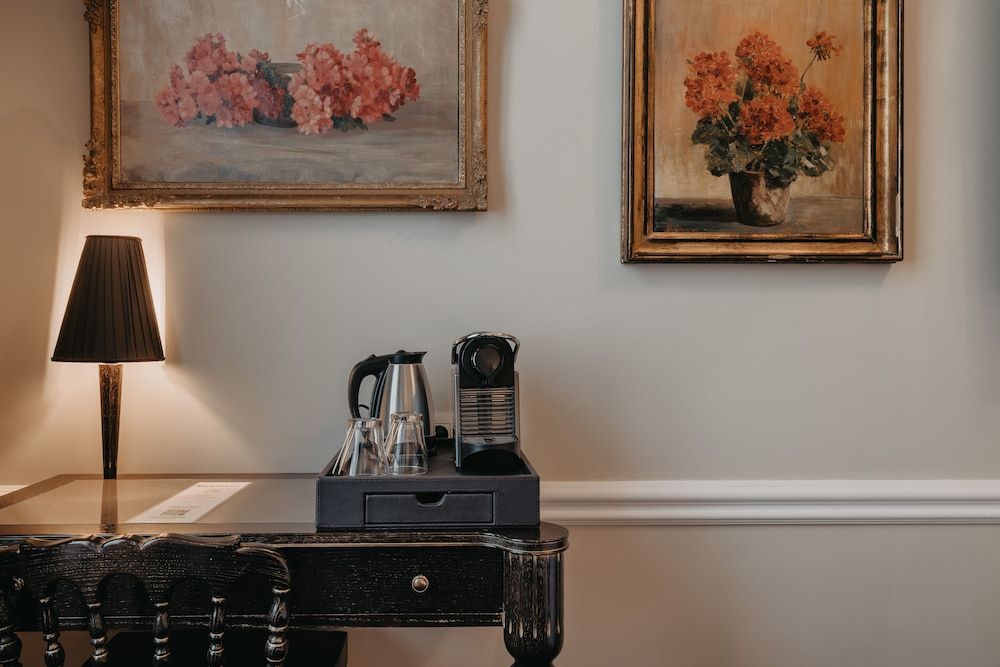 Hotel Manos Premier Classic Double Room 5