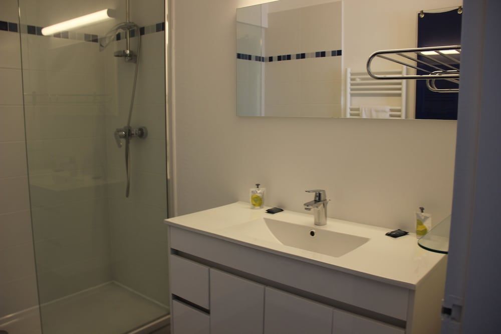 Les Thermes Superior Studio 10