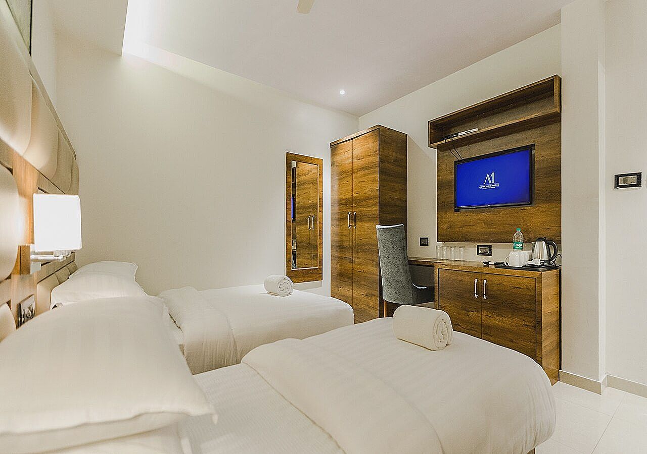 Aura One Hotel Aura Classic Twin Bed Room 2