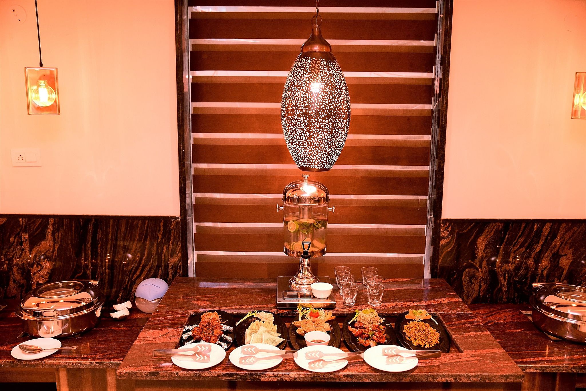 Food & Dining