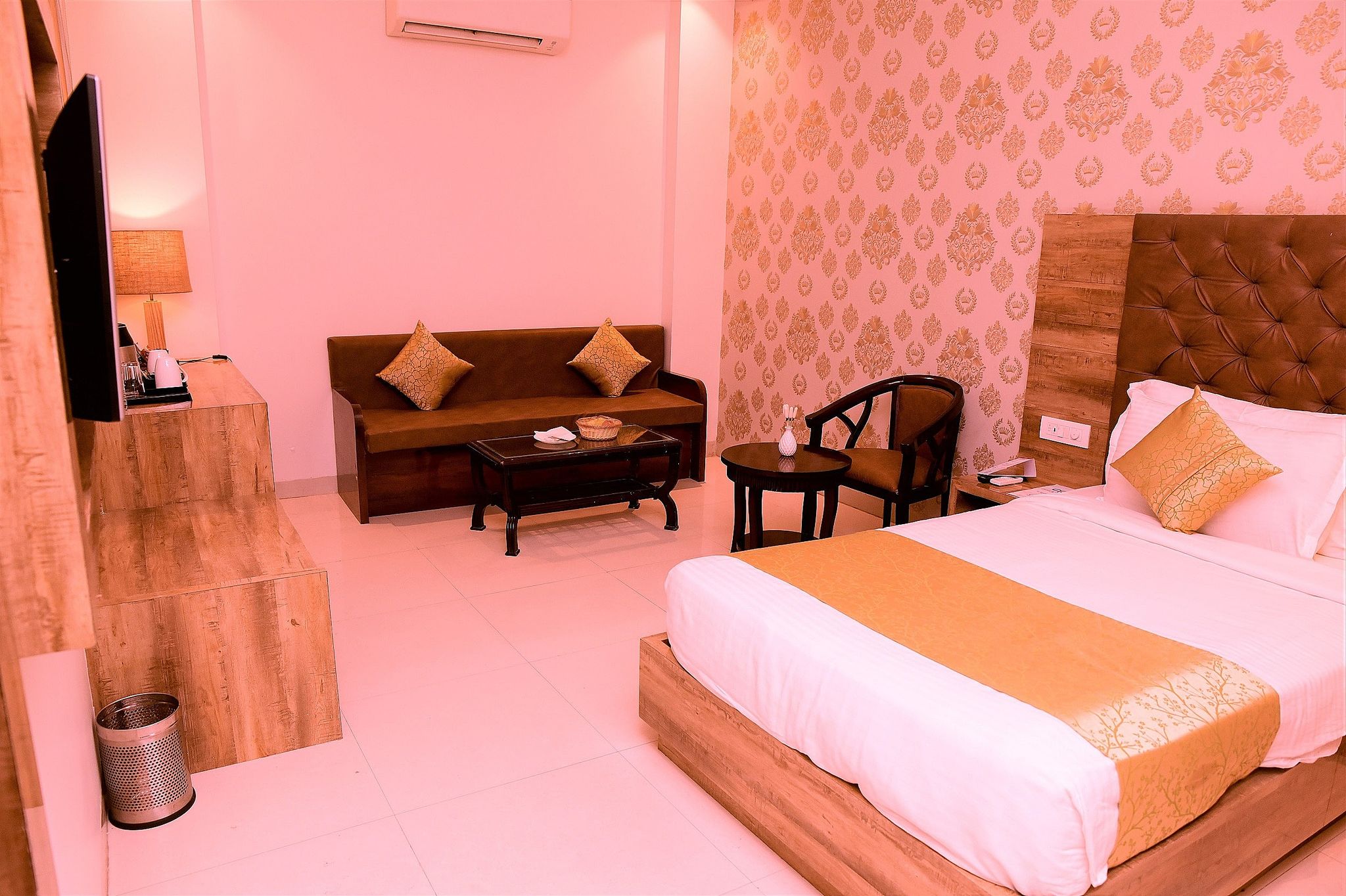 Family Suite with Work Desk