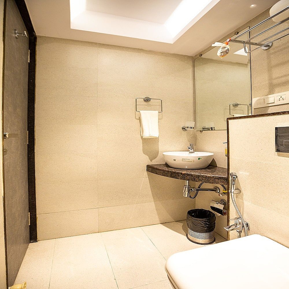 Premium Room- King Bed