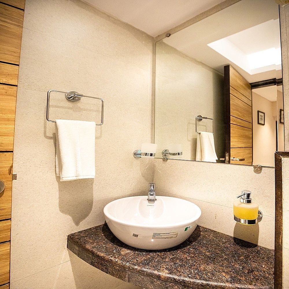 Premium Room- King Bed