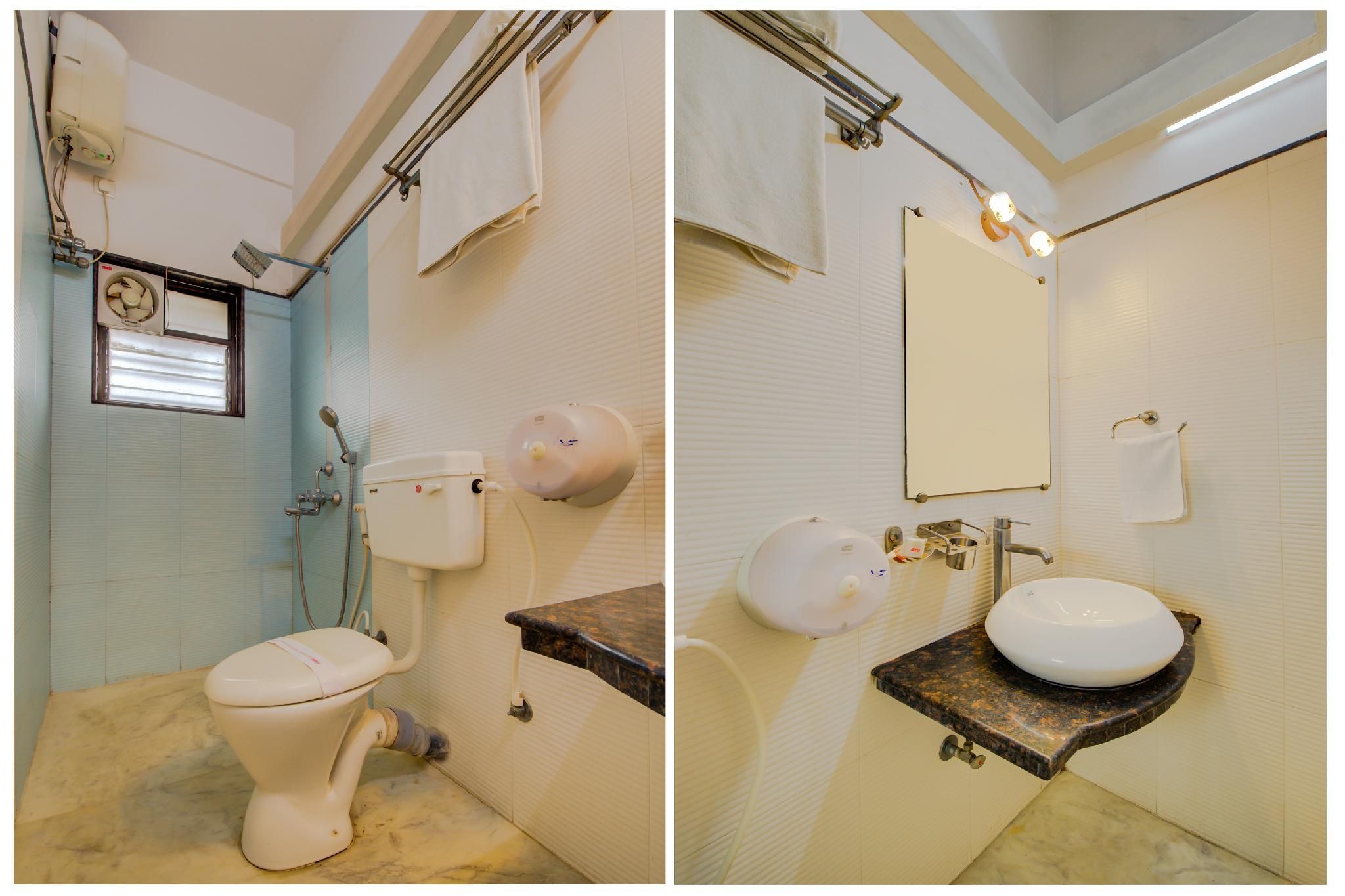 OYO 1809 Salt Lake Deluxe Double or Twin Room, 1 King Bed 7