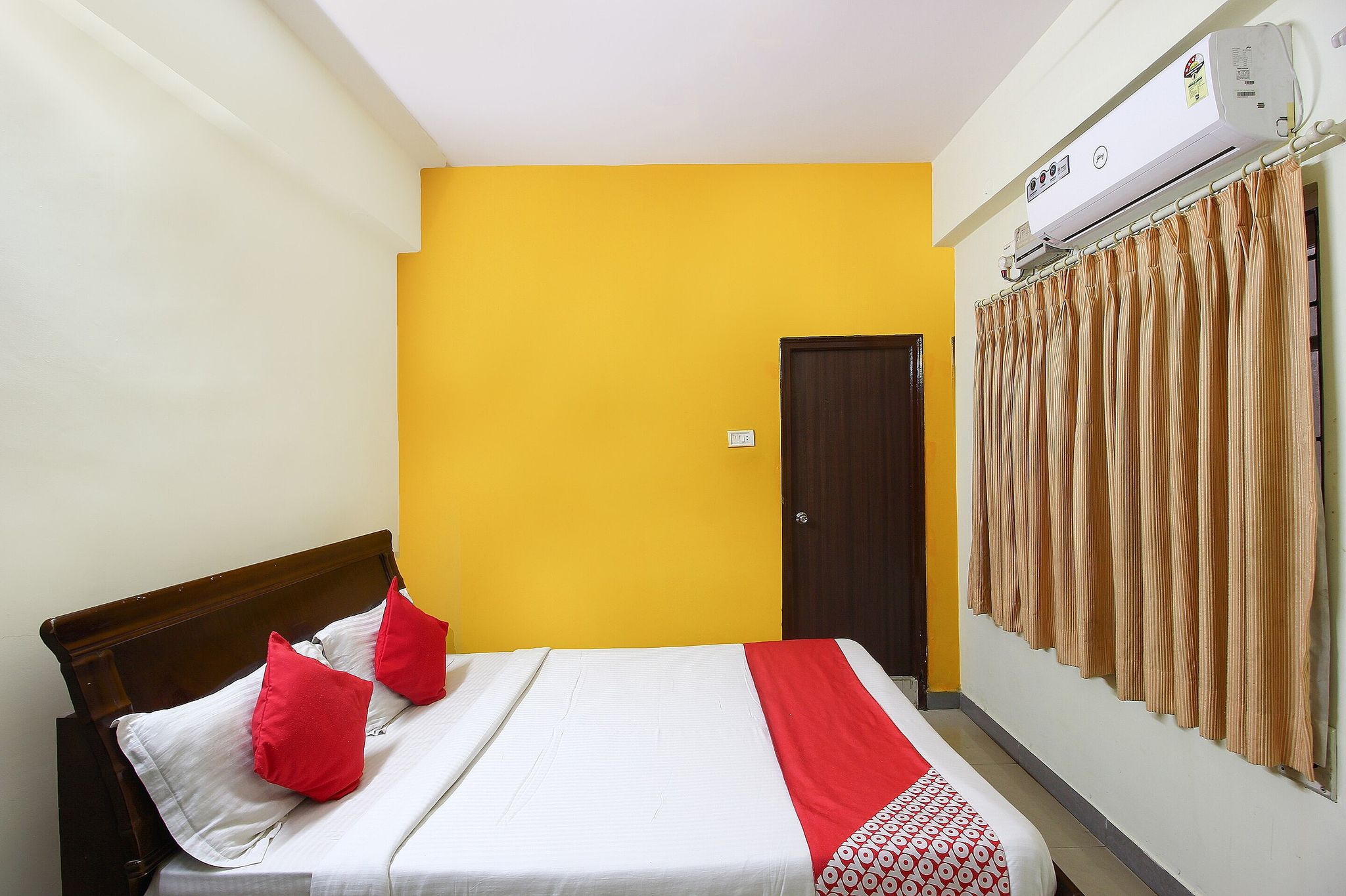 Super Collection O Begumpet Formerly Alpine Glow Sunrise Classic Room
