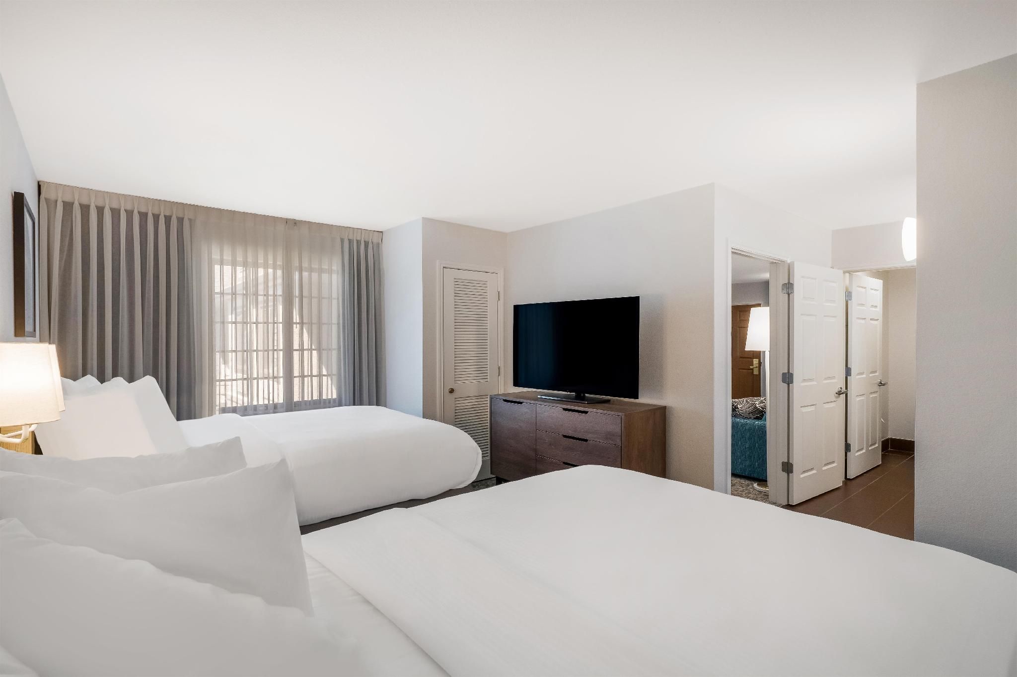 undefined Sonesta ES Suites Anaheim Resort Area 6