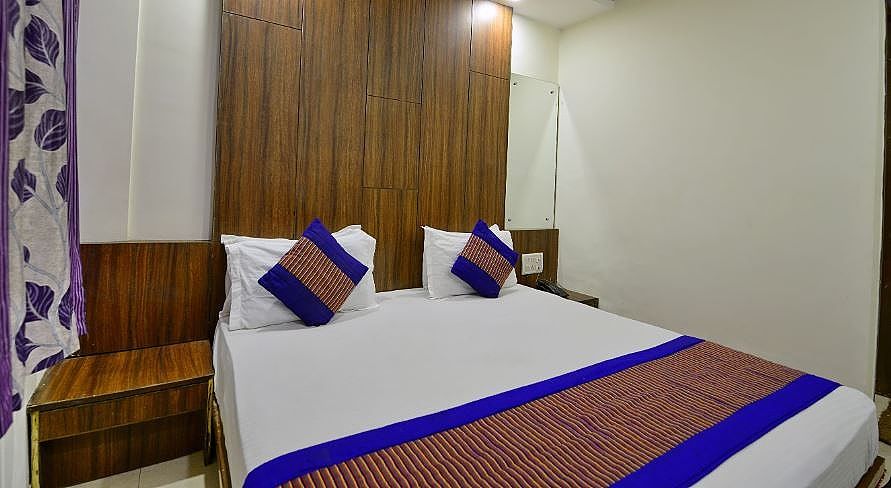 Hotel D Inn @ New Delhi Railway Station Standard Non AC Room 2