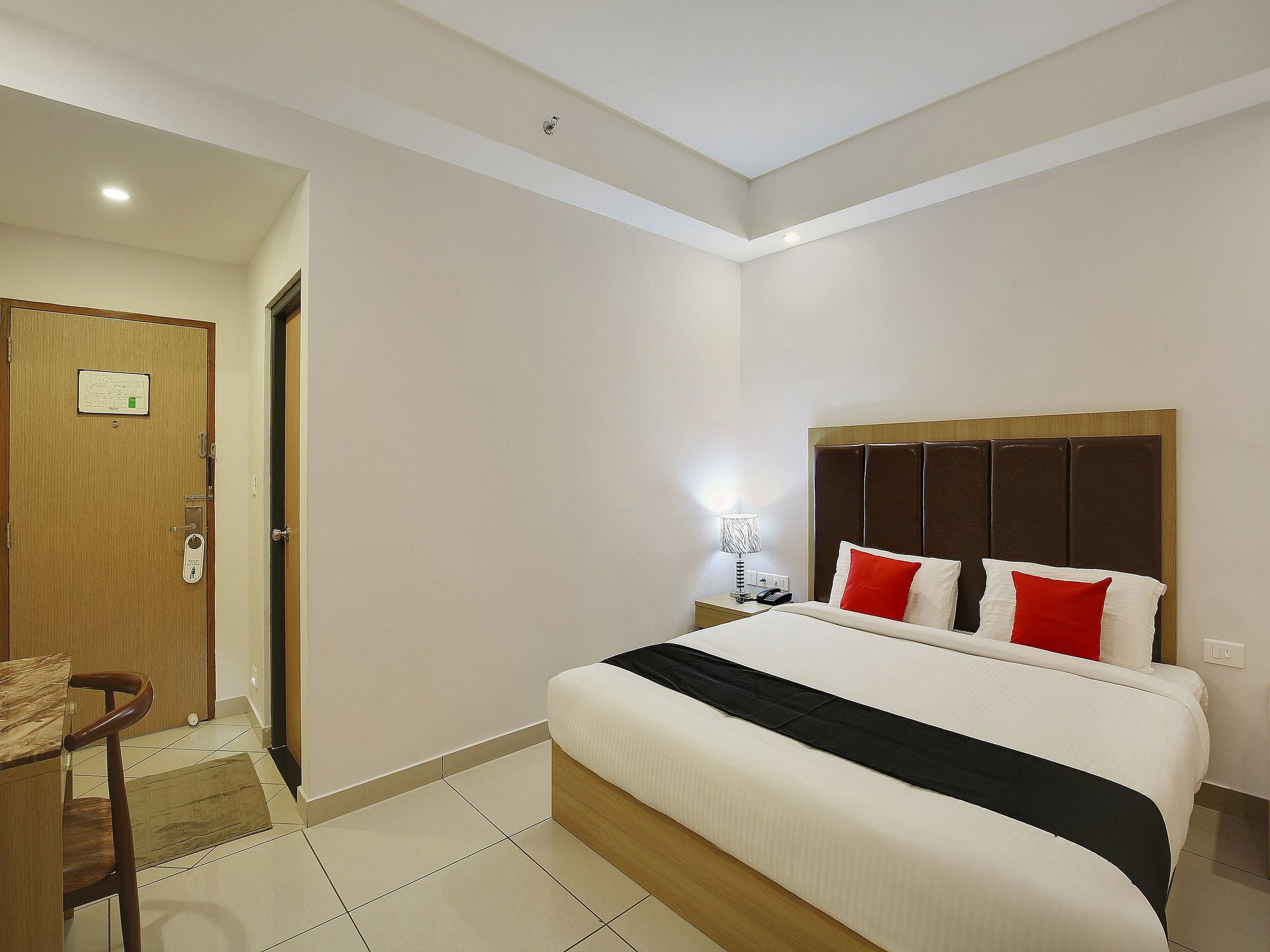Super Collection O Edasserys Kalamassery Tourist Home Classic Triple Room