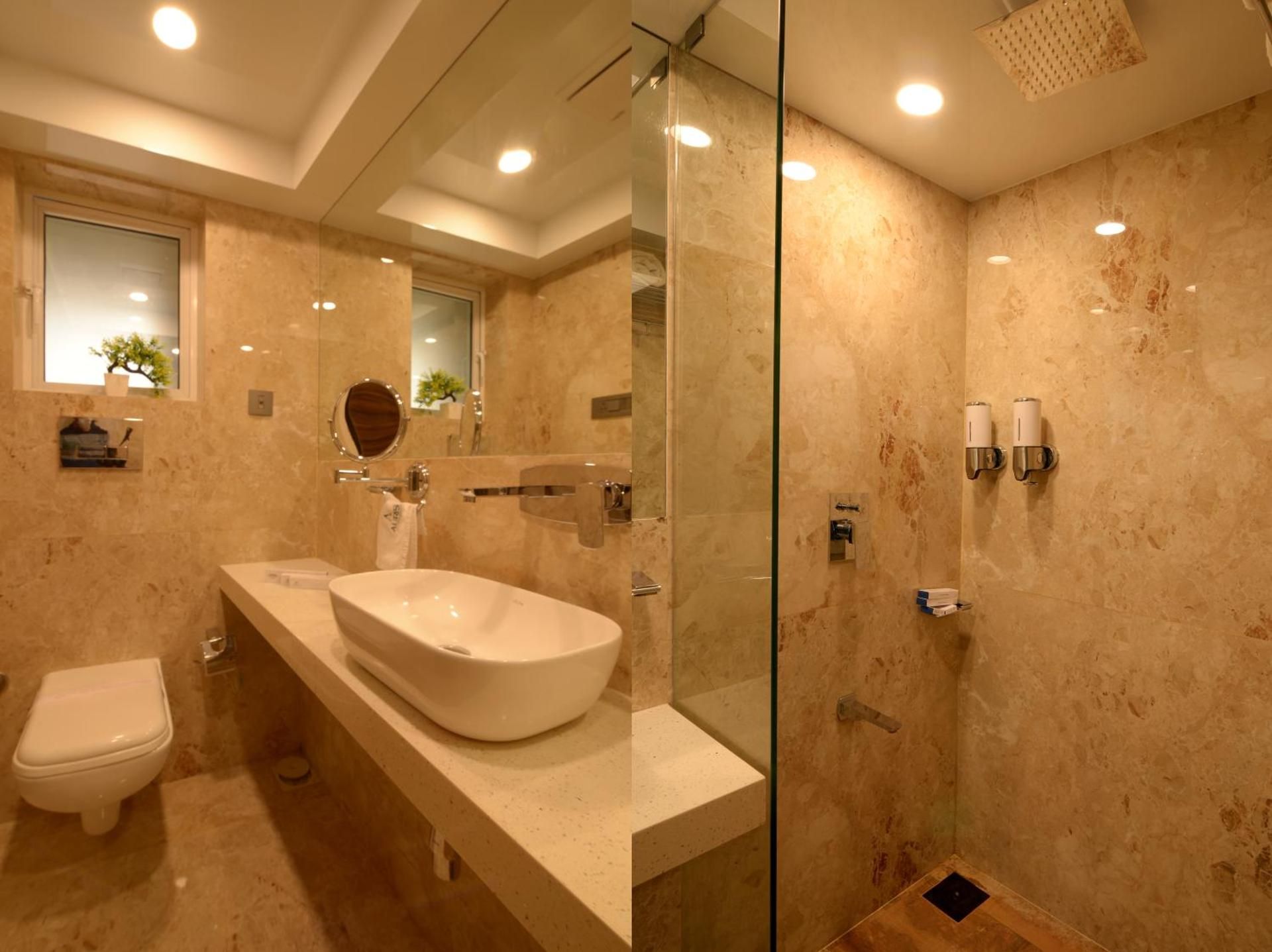 FabHotel Prime Auris