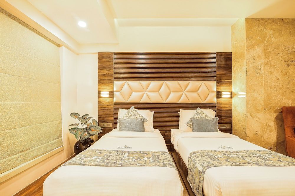 FabHotel Prime Auris