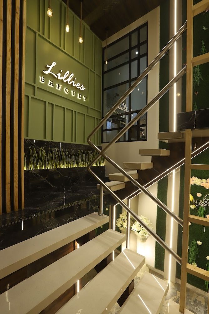 undefined FabHotel Prime Auris 8