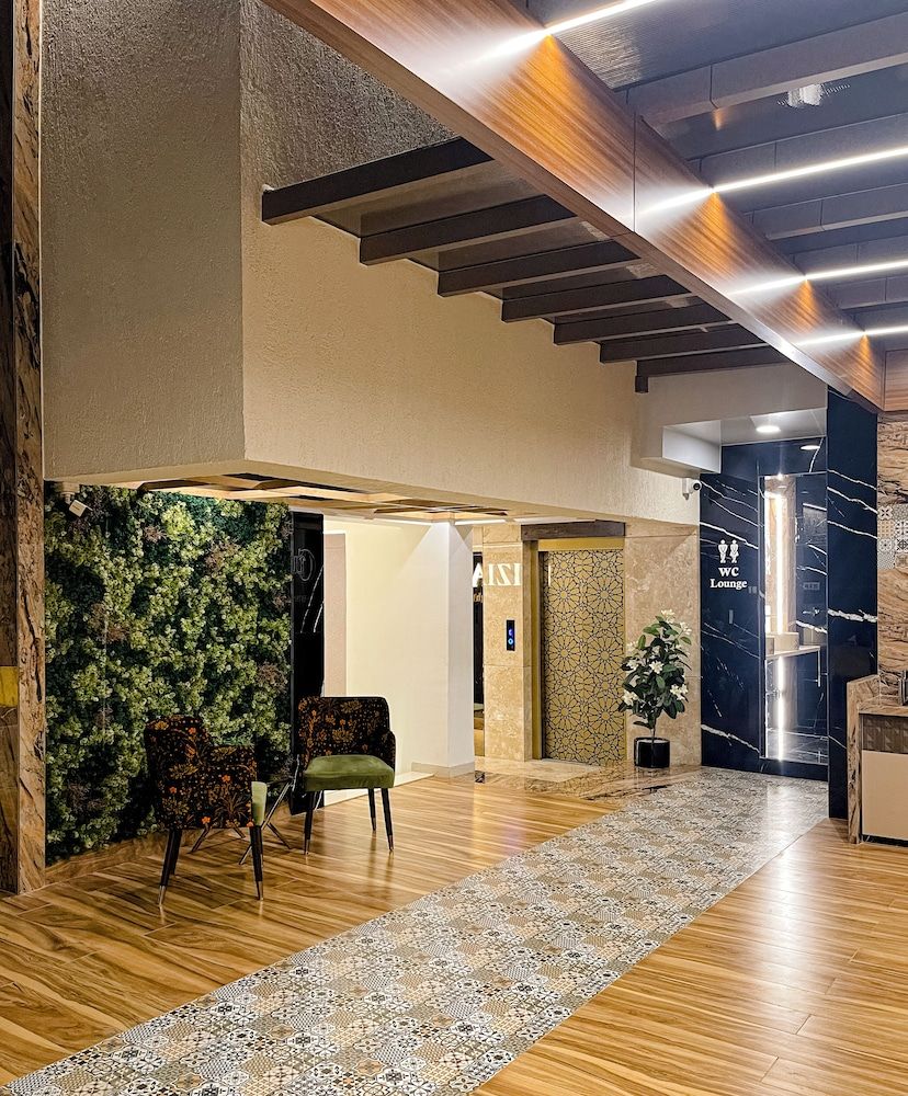 FabHotel Prime Auris