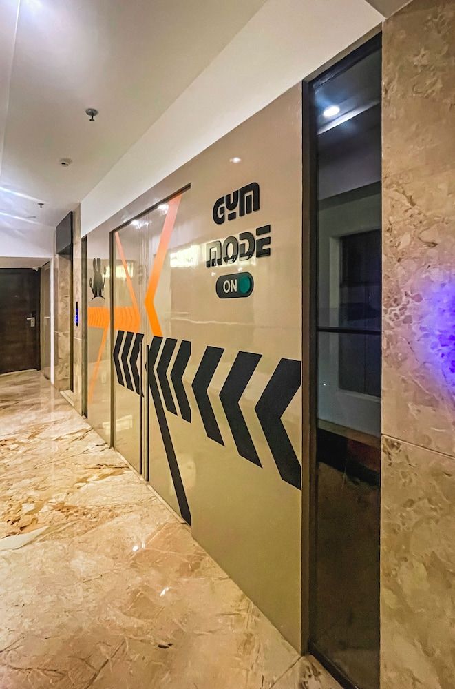 FabHotel Prime Auris