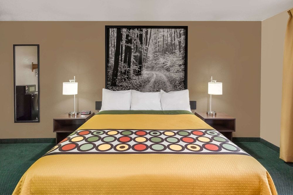 Room, 1 Queen Bed, Accessible, Non Smoking (Mobility)