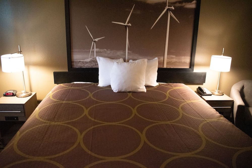 Room, 1 King Bed, Accessible, Non Smoking (Bathtub w/ Grab Bars)