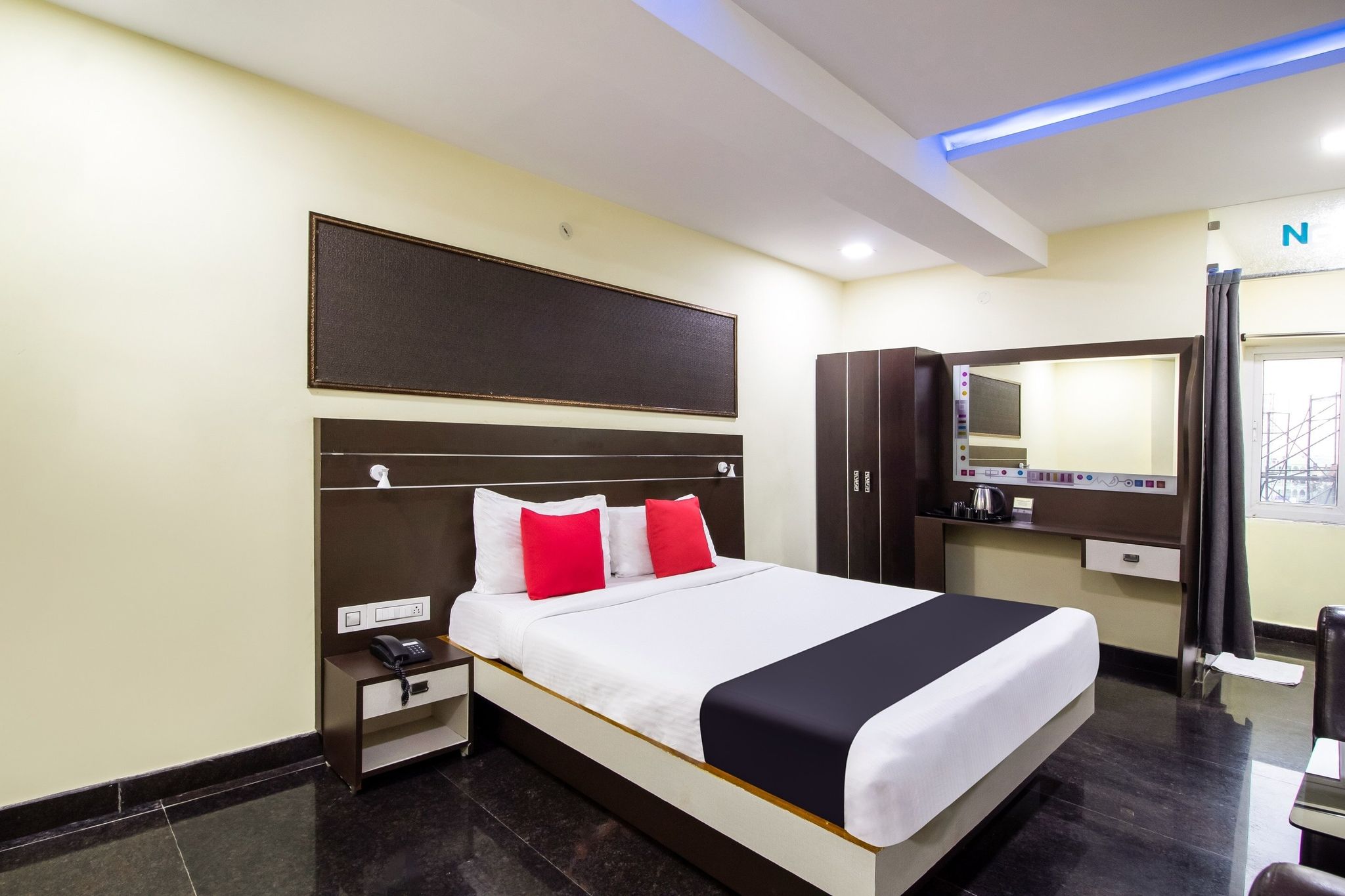 Capital O Sri Navya Grand Near Nexus Hyderabad Deluxe 8