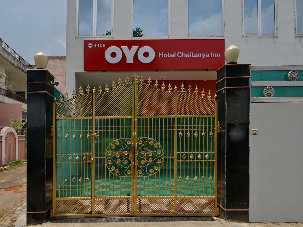 undefined OYO 4409 Hotel Chaitanya Inn 4