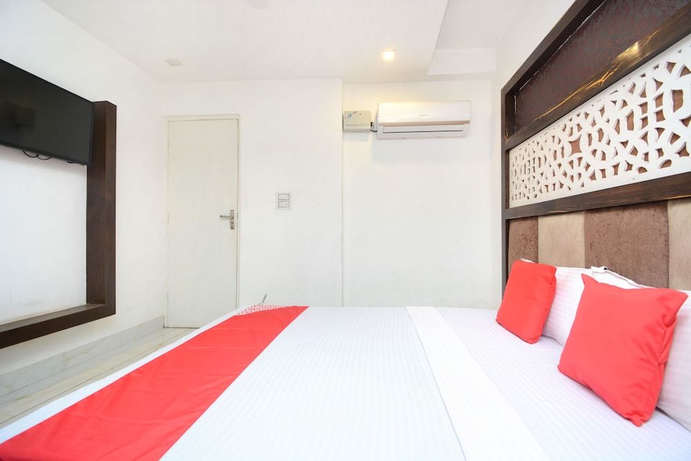 OYO 30999 Hotel Vaishno Double or Twin Room 12