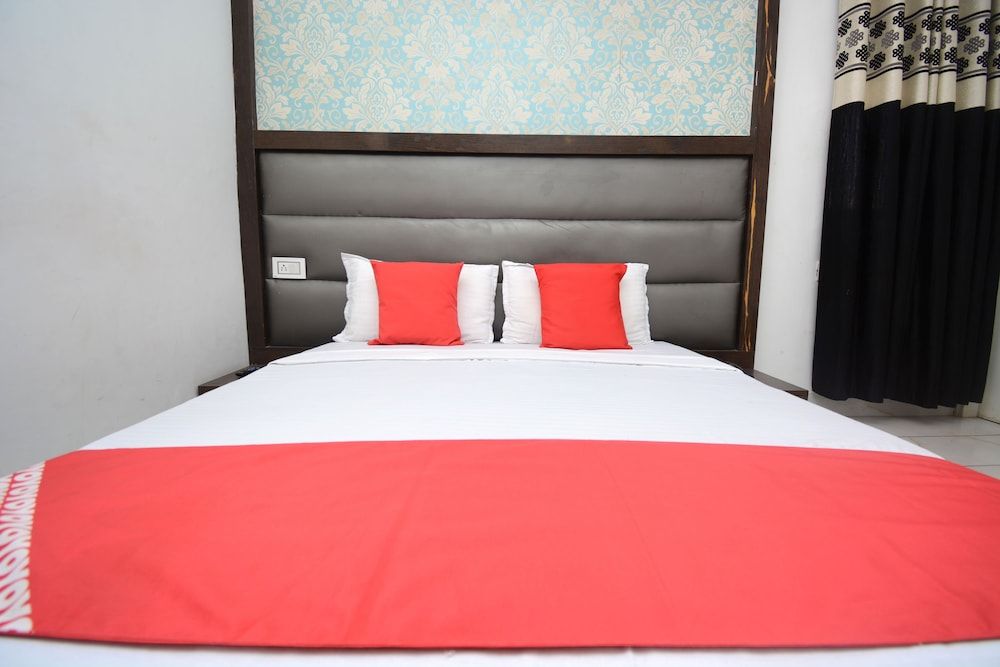 OYO 30999 Hotel Vaishno Double or Twin Room 8