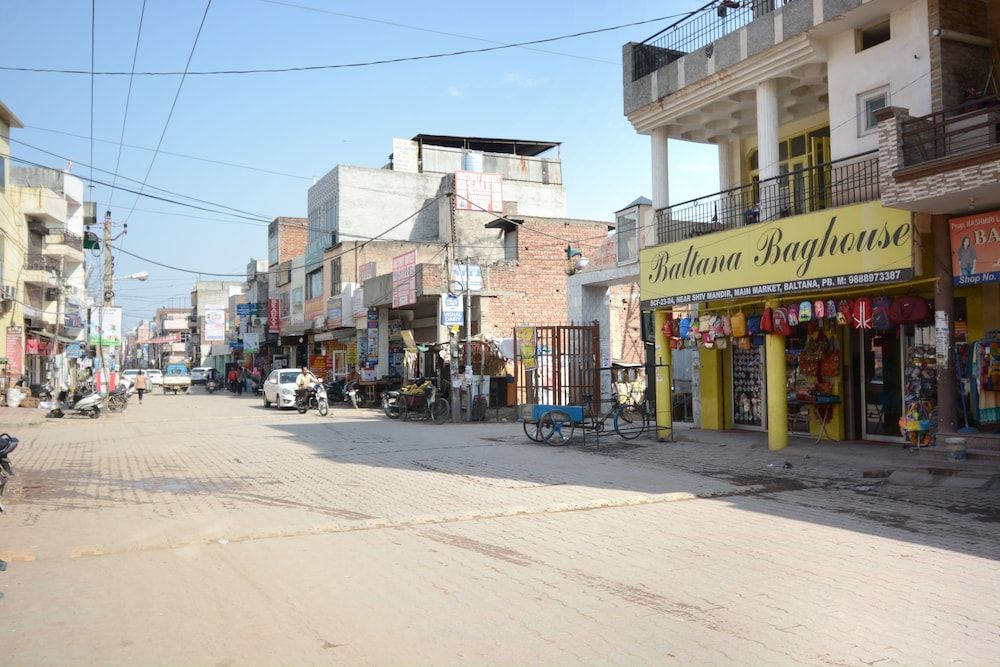 undefined OYO 30999 Hotel Vaishno 4