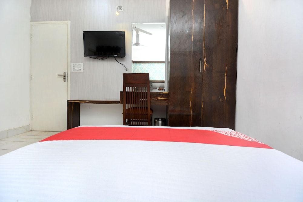 OYO 30999 Hotel Vaishno Double or Twin Room 19